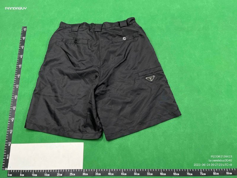 Prada shorts (new)