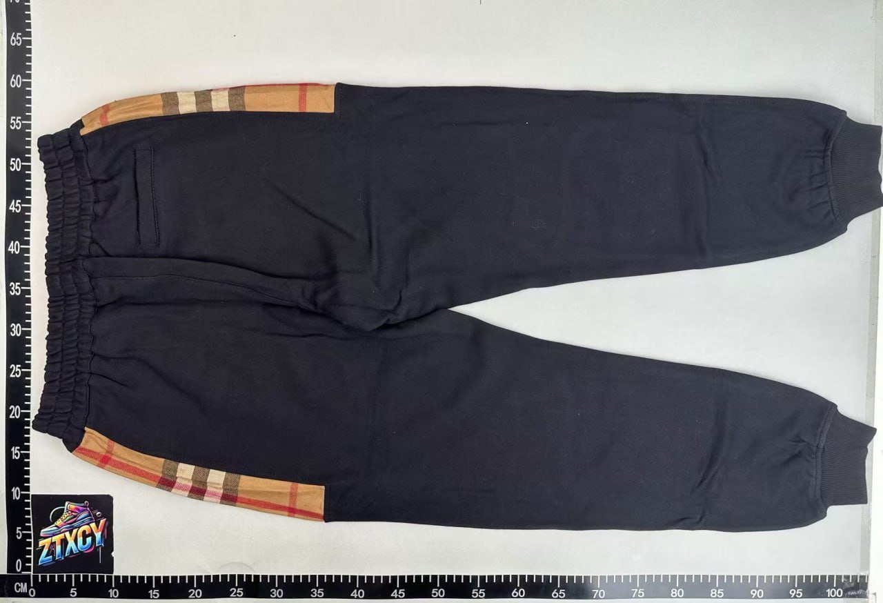 Burberry pants 7451271000