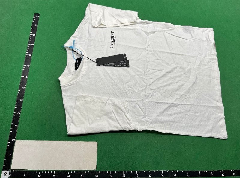 Represent T-shirt  (40 CP)