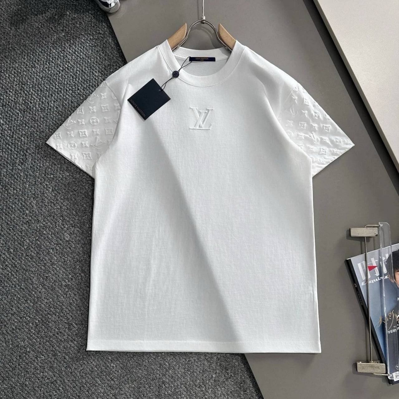 LV T-Shirt