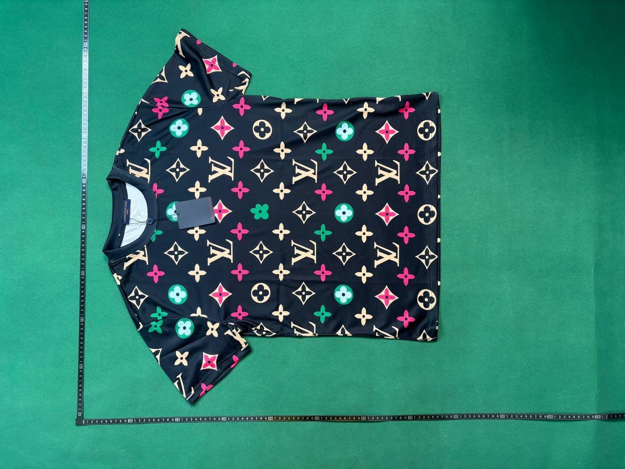 LV T-Shirt