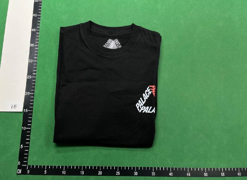 PALACE T-SHIRTS