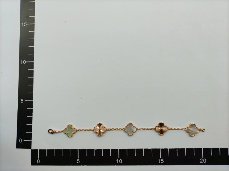 Van Cleef & Arpels bracelet