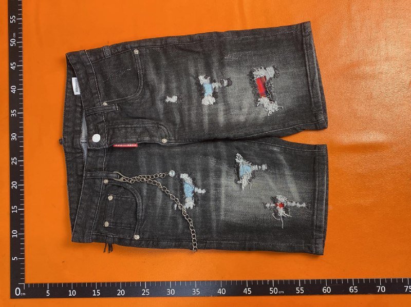 Dsquared2  shorts (40+)