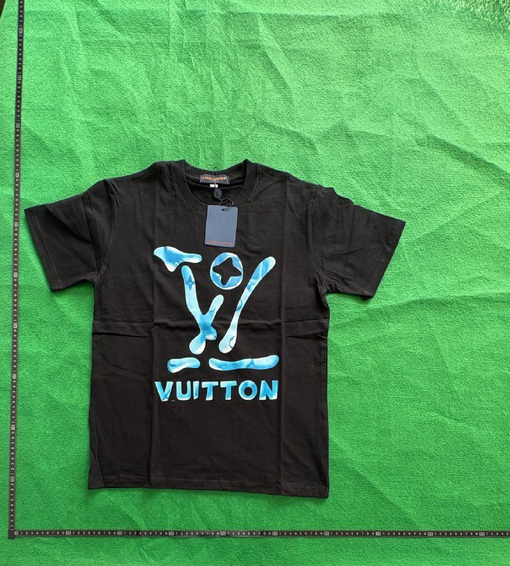 LV T-shirt/Short-sleeved