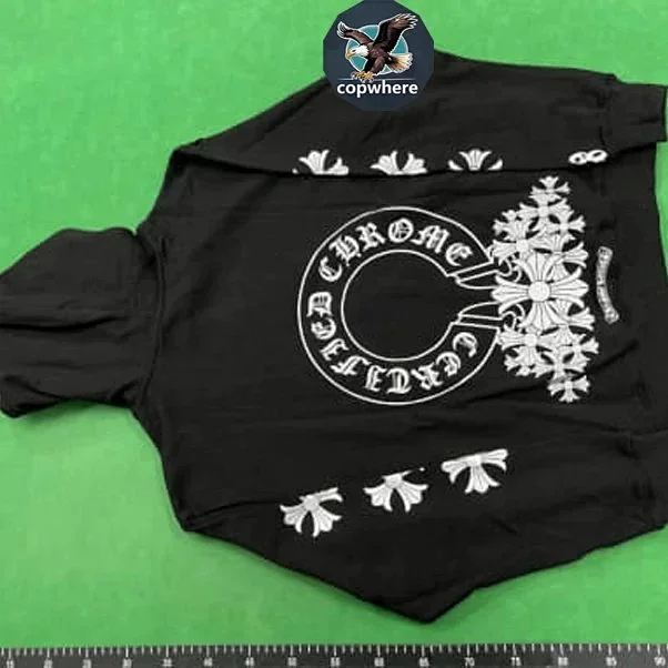 Chrome hearts hoodie  (40 CP)