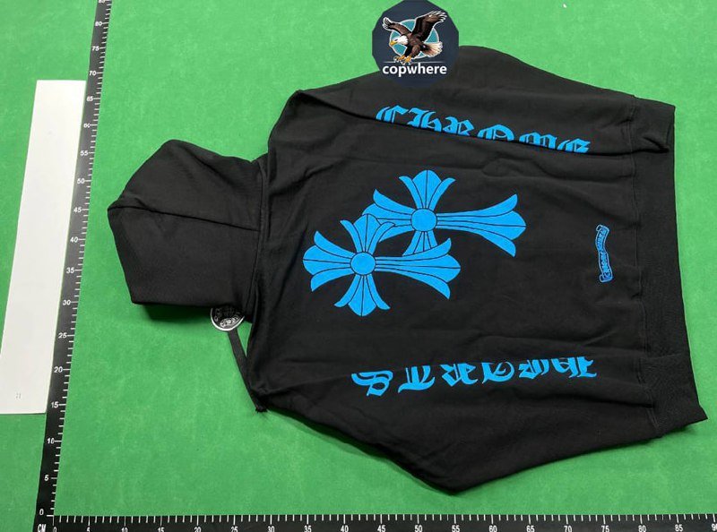 Chrome hearts hoodie  (40 CP)