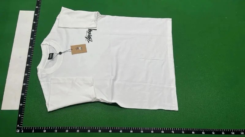 Stussy Tee ( 40 + styles)