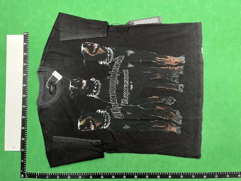 Represent T-shirt   (40 CP)