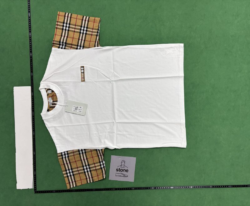 Burberry T-shirt