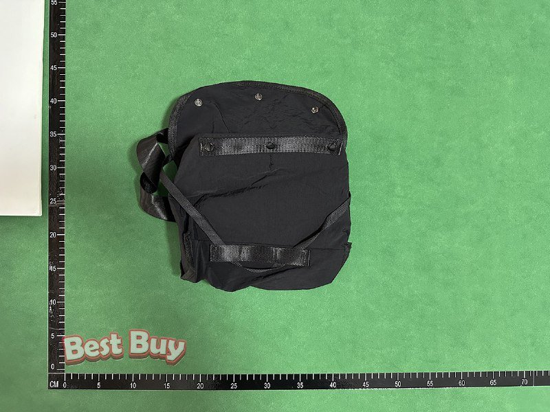 C.P. Company bag(+8 color)                                                                                             Price :CNY ¥ 99.00 ≈ $ 15.11