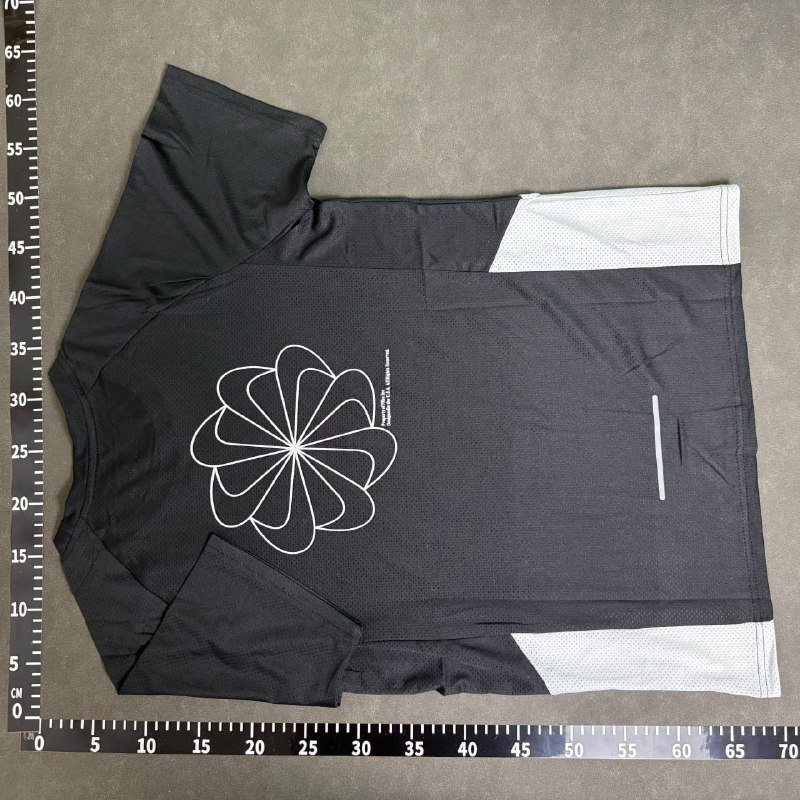 Nike T-shirt