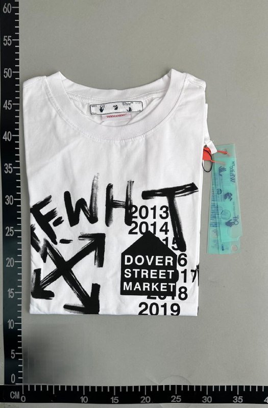 Off-White T-shirt
