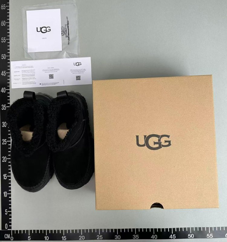 Ugg Snow Boots-Top