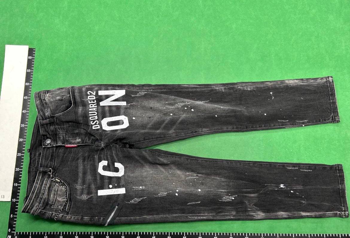 DSQUARED 2 jeans