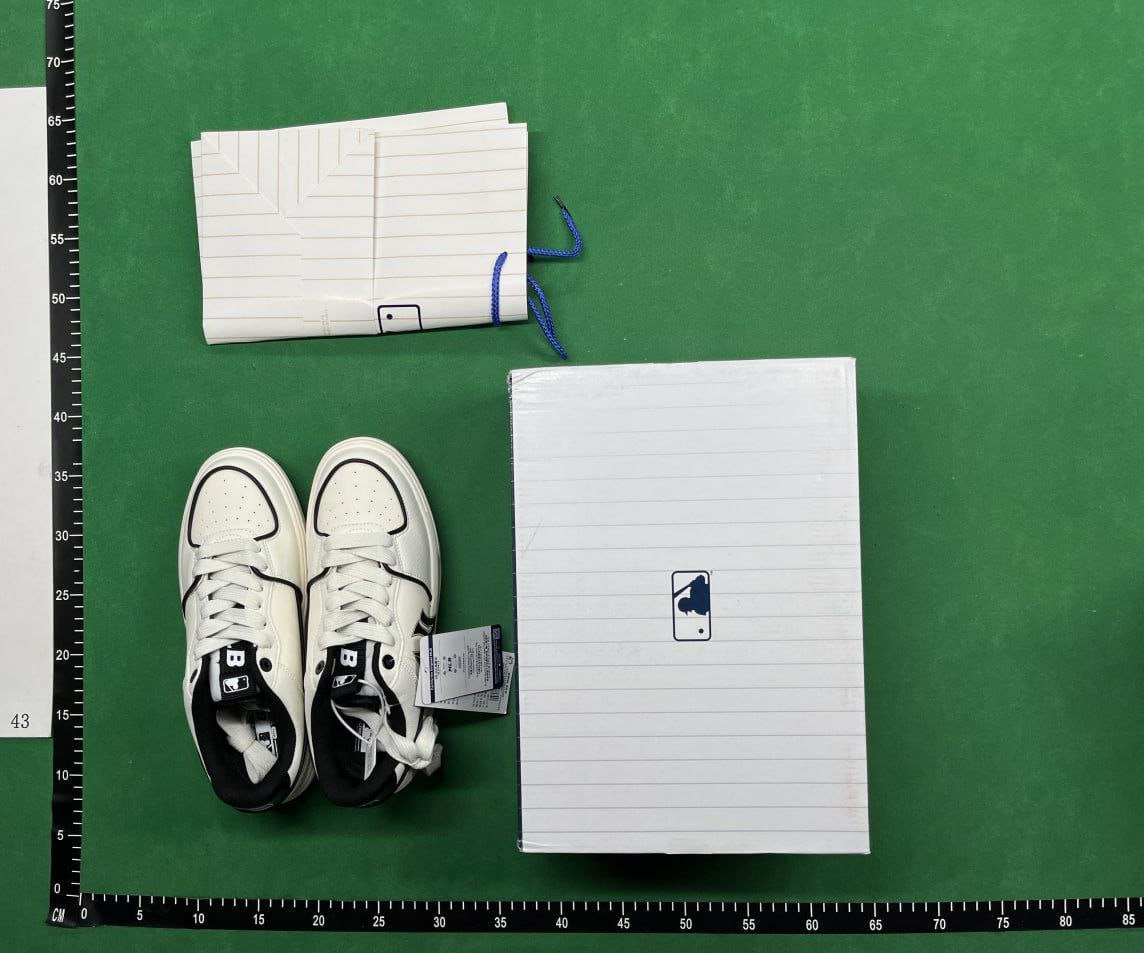 MLB Shoes