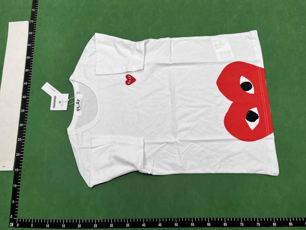 CDG Play T-shirt Tee （40 Styles