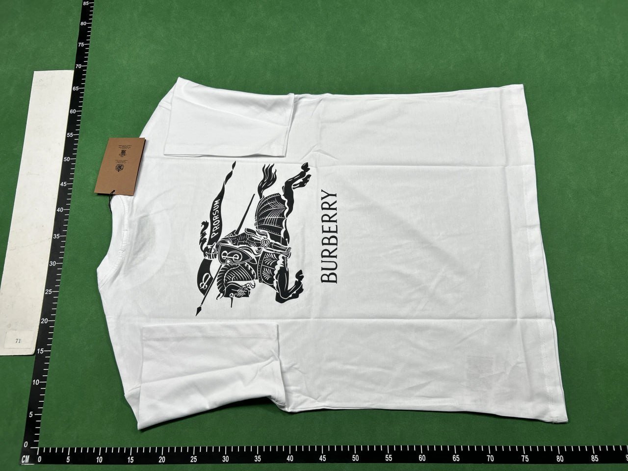 Burberry t-shirt