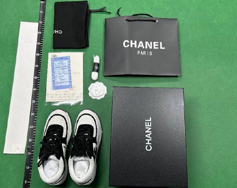 Chanel shoes（40 style