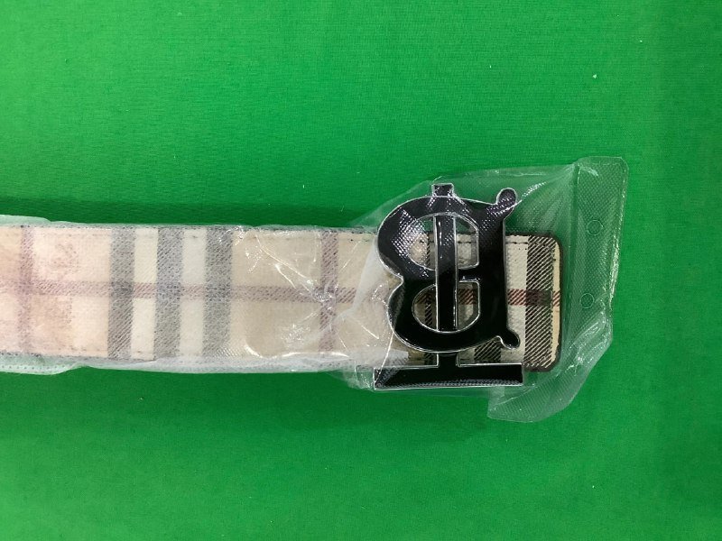 Burberry belt