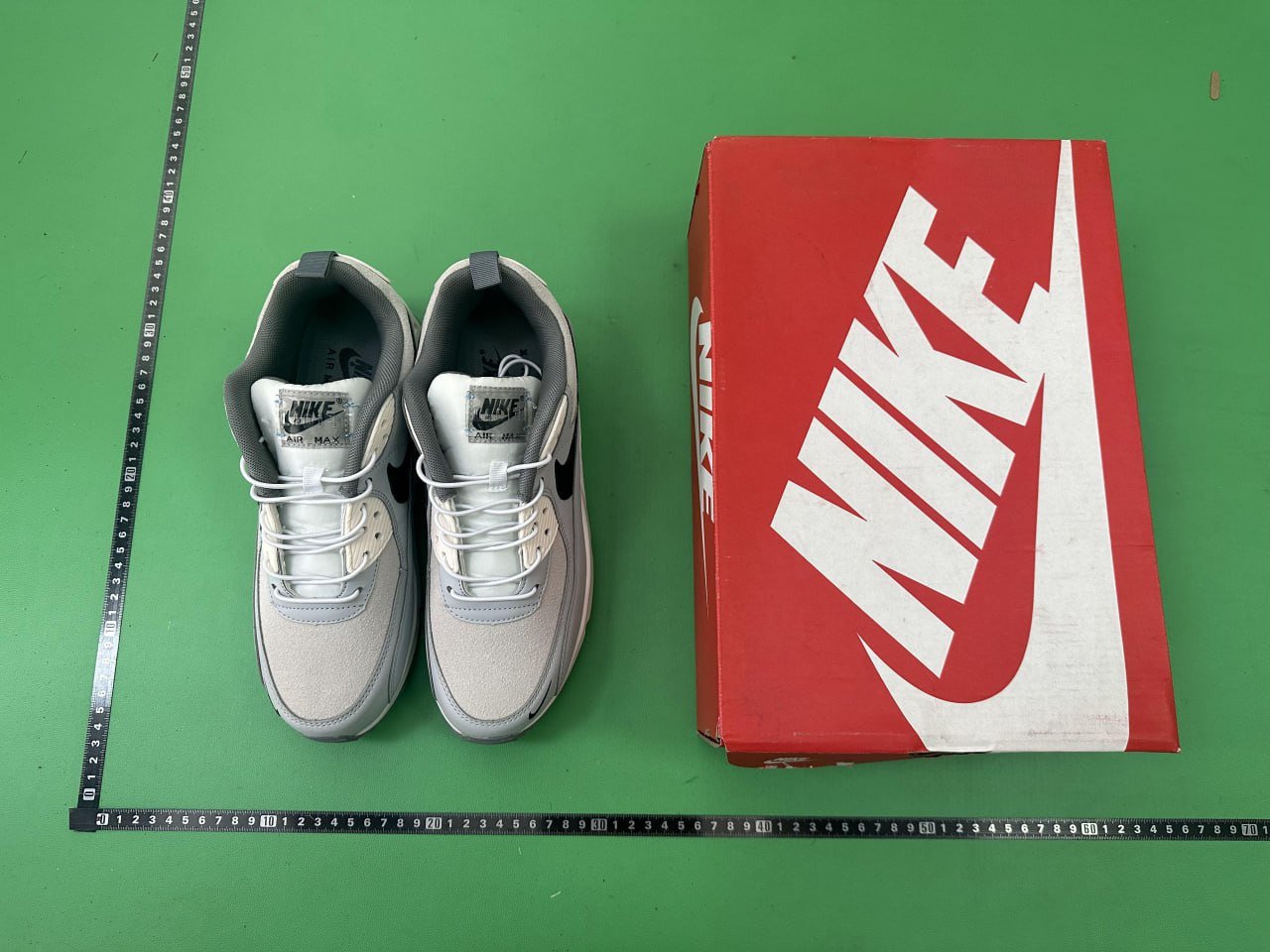 Nike Air Max 90