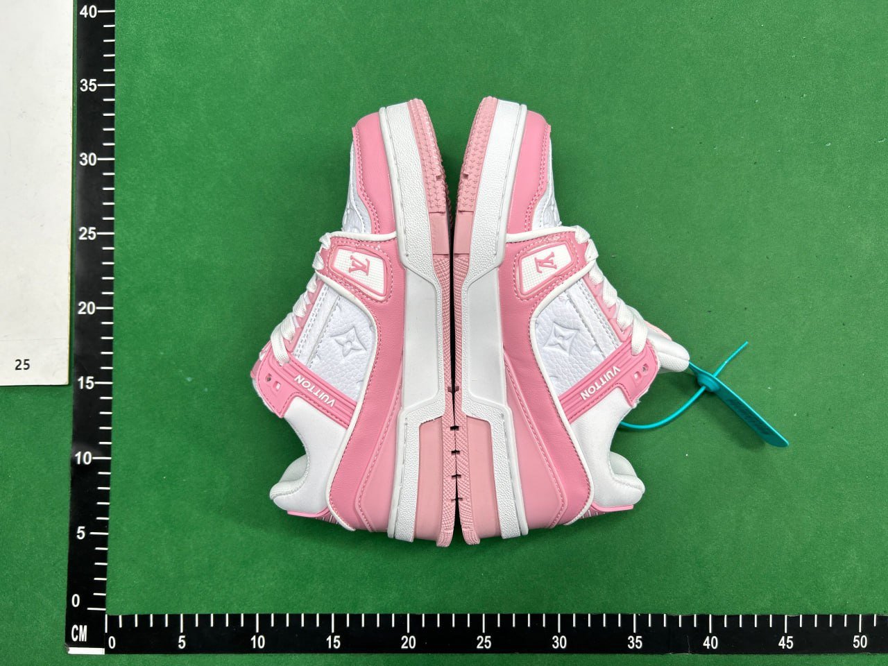 LV Casual shoes