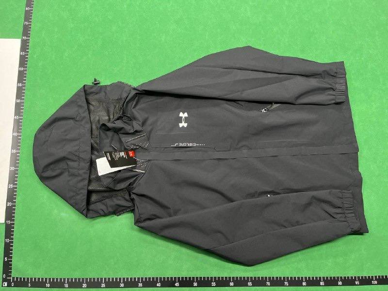 Nike UA Jacket [Black & Cream Hooded Windbreakers]