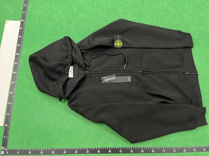 Stone Island Compass Logo Hoodie & Crewneck Sweatshirt [24+ styles]