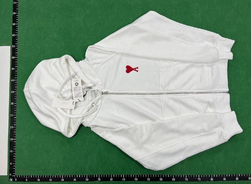 Ami Paris Heart Logo Zip-Up Hoodie [5 Colors Available]