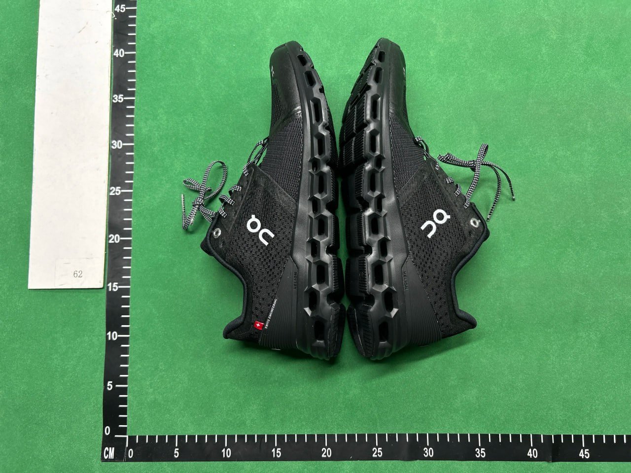 On Clouds Sneakers