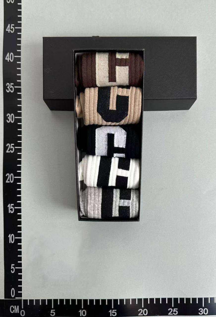 ESSENTIALS FG Socks [AMI & GUCCI Inspired]