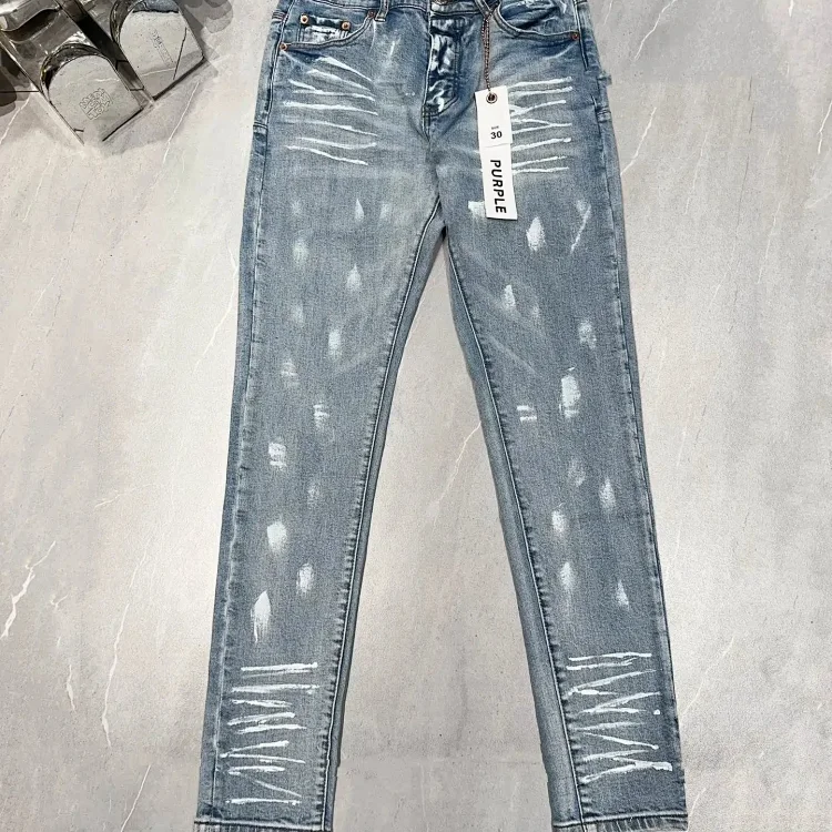 Purple jeans (38 styles)