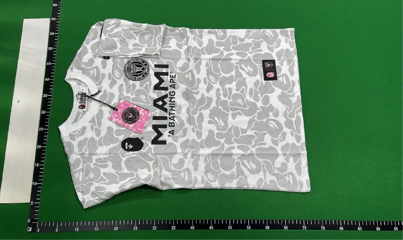 BAPE Miami 93 T-Shirt/Hoodie/Shorts Set [40 styles]
