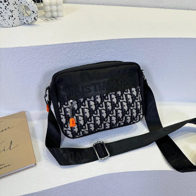 Burberry Vintage Check Crossbody Bag [8 styles]