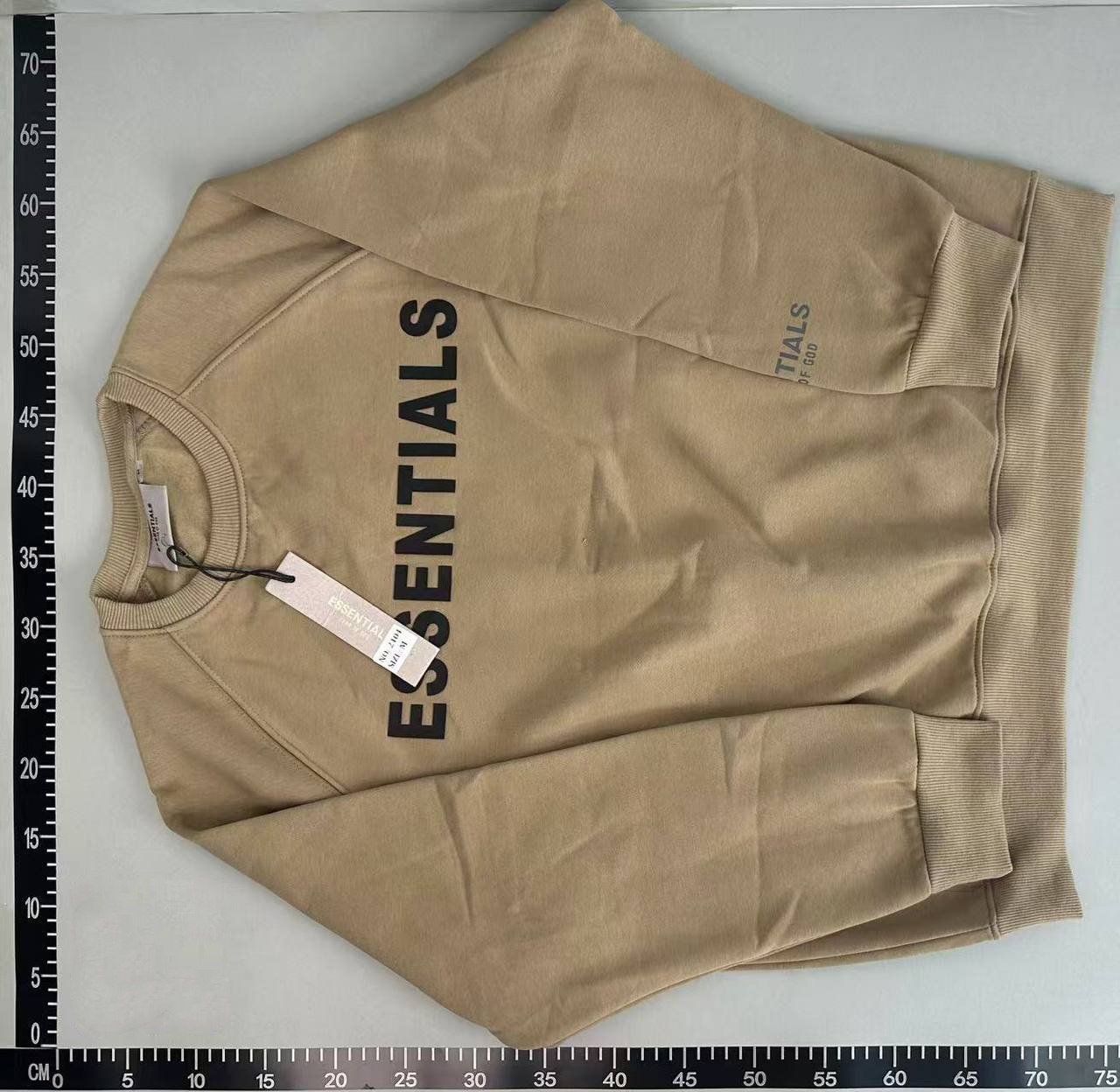 Essentials Crewneck Sweatshirts [40 styles]