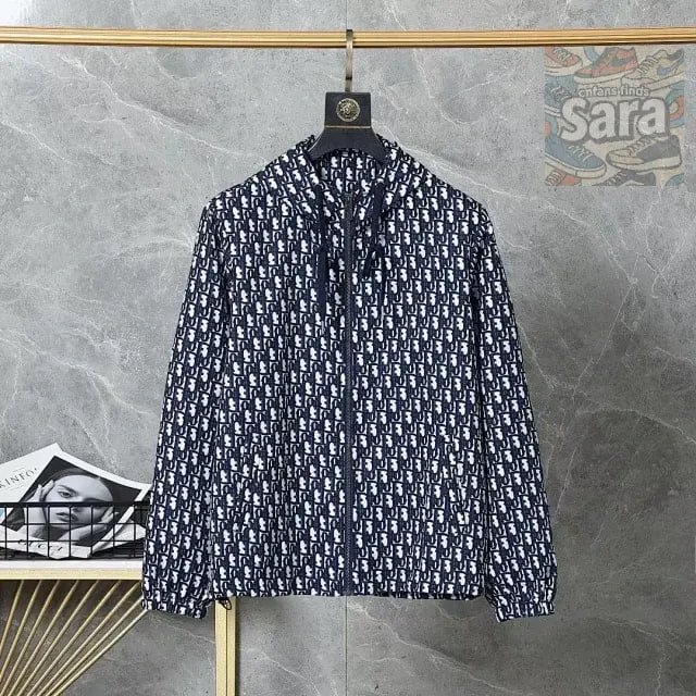 Gucci GG Supreme Hooded Jacket [20 styles]