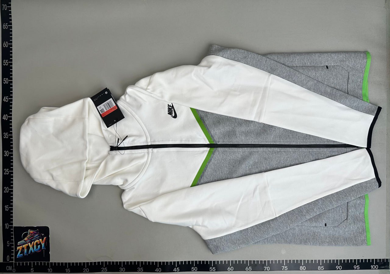 Nike B22 Hooded Softshell Jacket [26 styles]