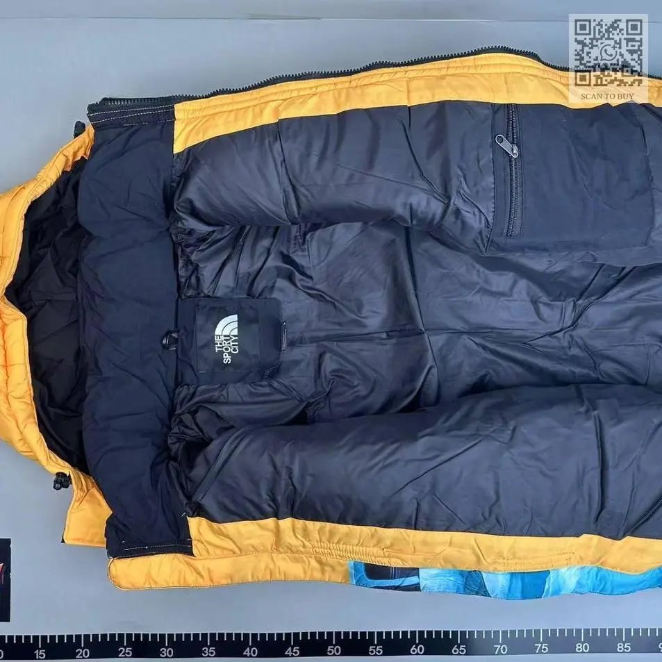 Supreme x The North Face Statue of Liberty Nuptse Jacket [3 styles]