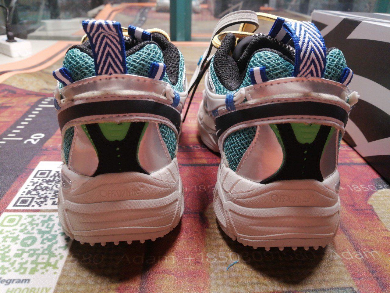 OFF-WHITE BE RIGHT BACK