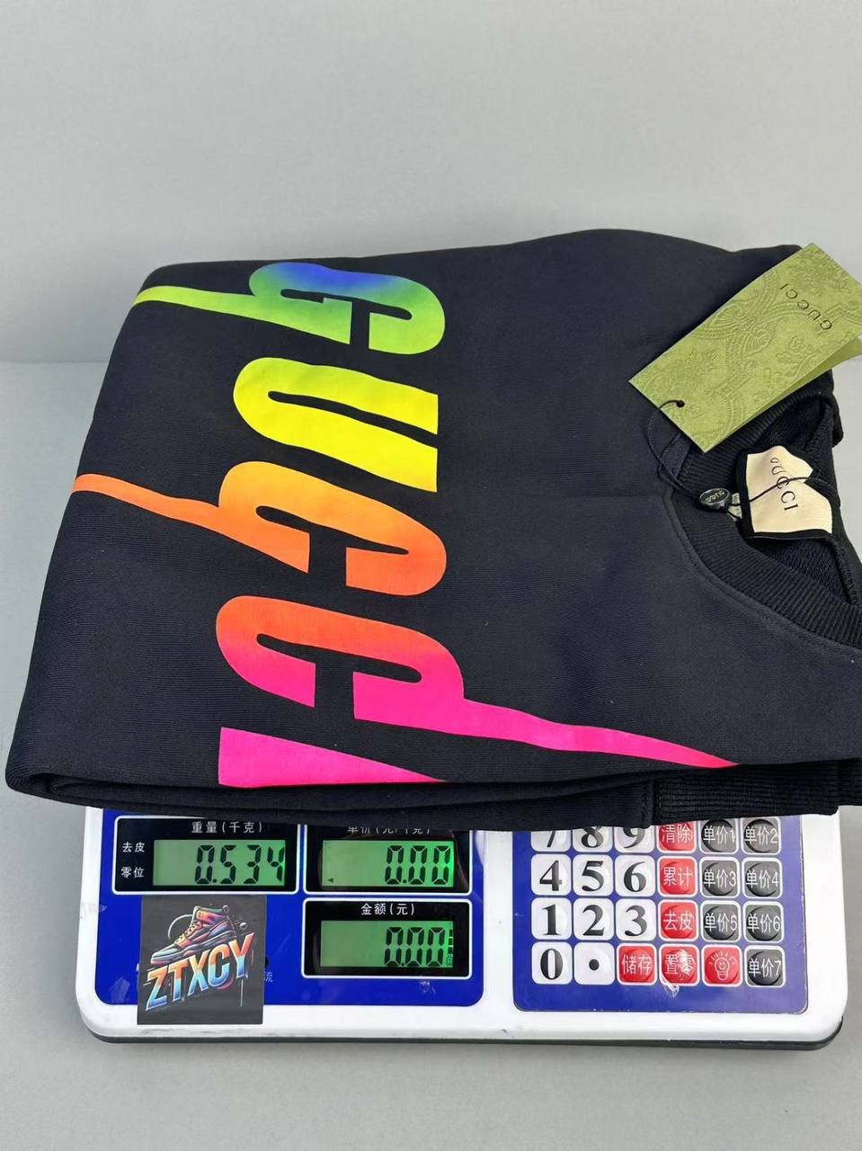 Gucci Logo Graphic Sweatshirts [38 styles]