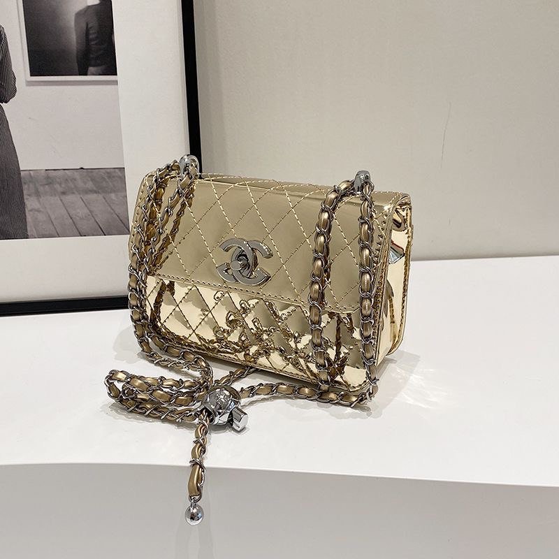 Chanel Classic Flap Bag [2 styles]