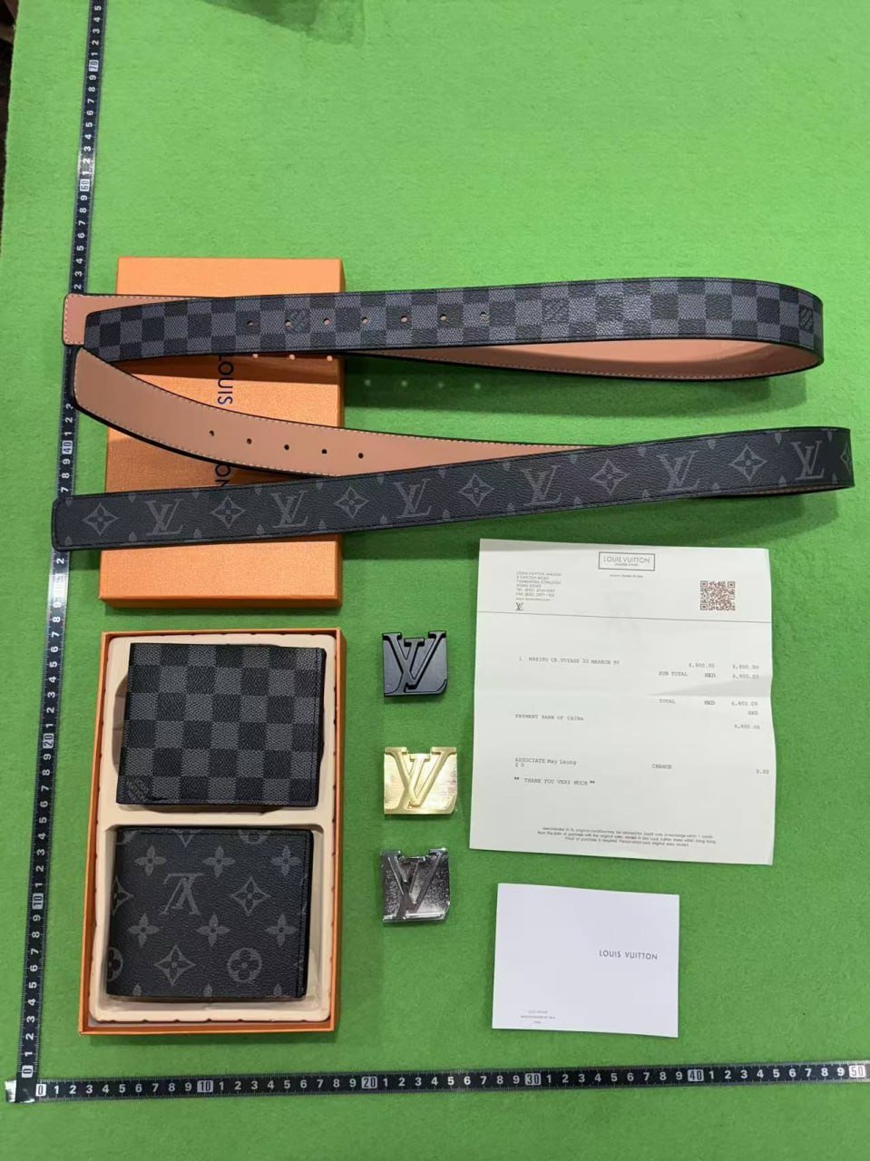 Gucci GG Supreme Belt & Wallet / Burberry Check Belt & Wallet / Hermès H Buckle Belt & Wallet / Louis Vuitton Monogram Belt & Wallet [40 styles]
