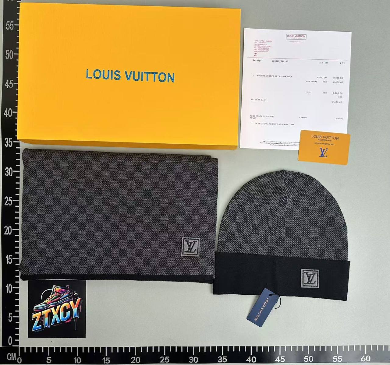 Louis Vuitton Monogram Beanie & Scarf Set [5 styles]