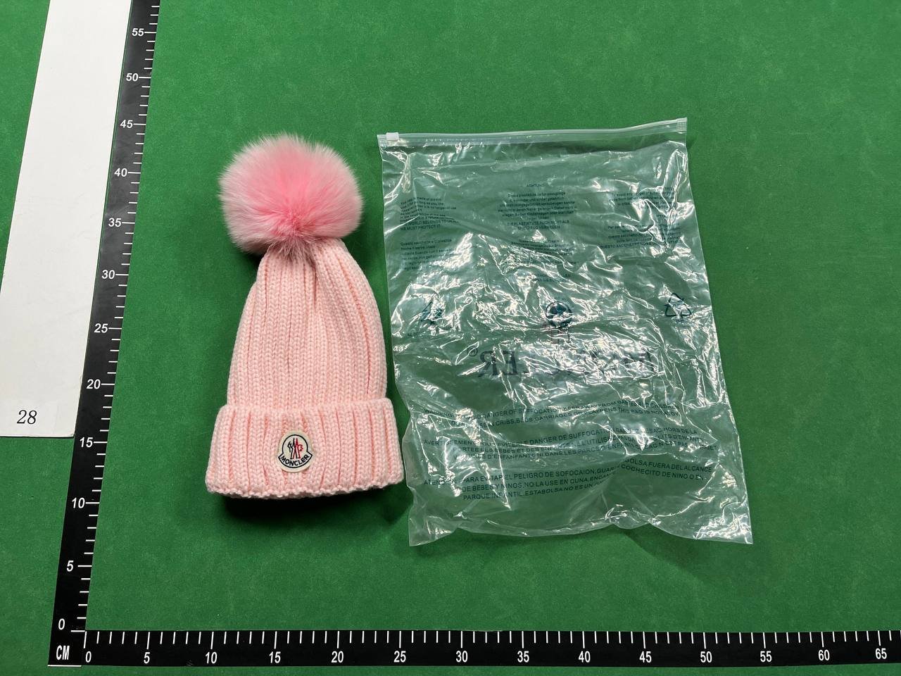 Moncler Beanie [35 styles]