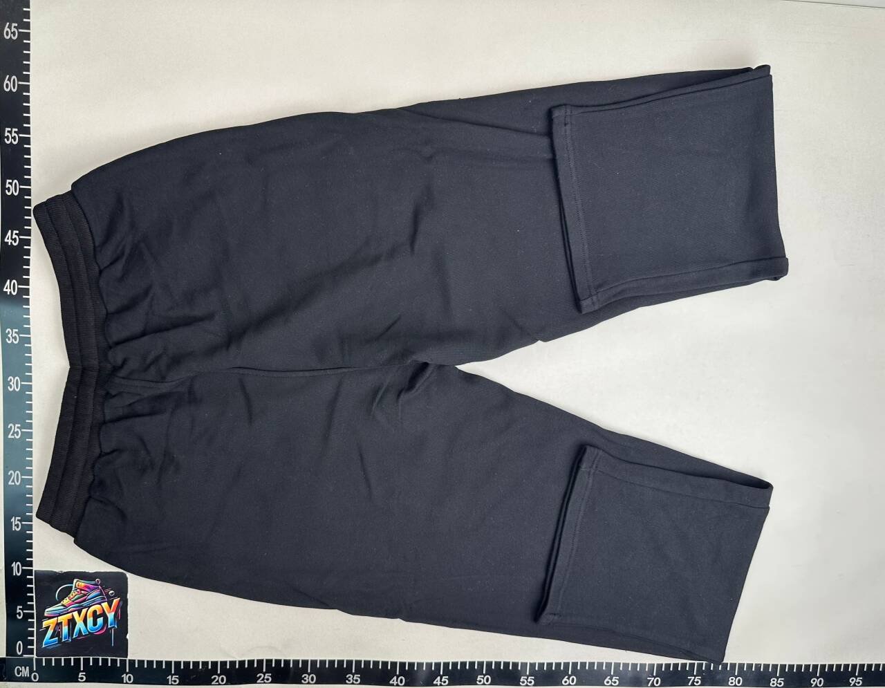 Ami Paris Heart Logo Sweatpants [9 styles]