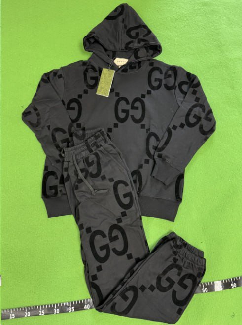 Gucci GG Supreme Knitted Sweater [40 styles]