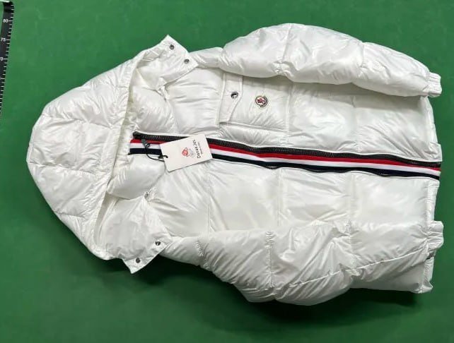 Moncler MAYA Puffer Jackets [21 styles]