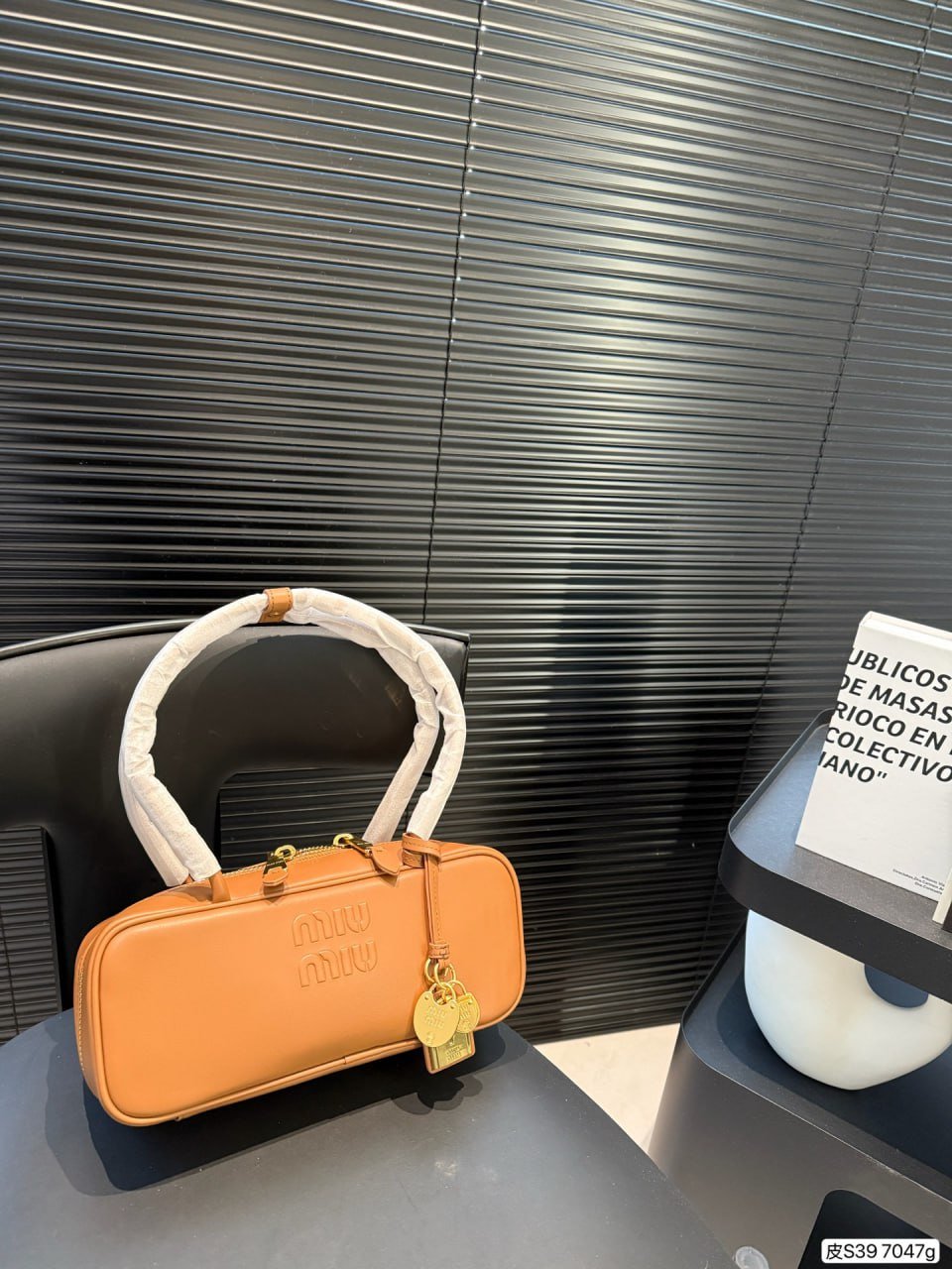 Miu Miu Bow Knot Handle Bag [40 styles]