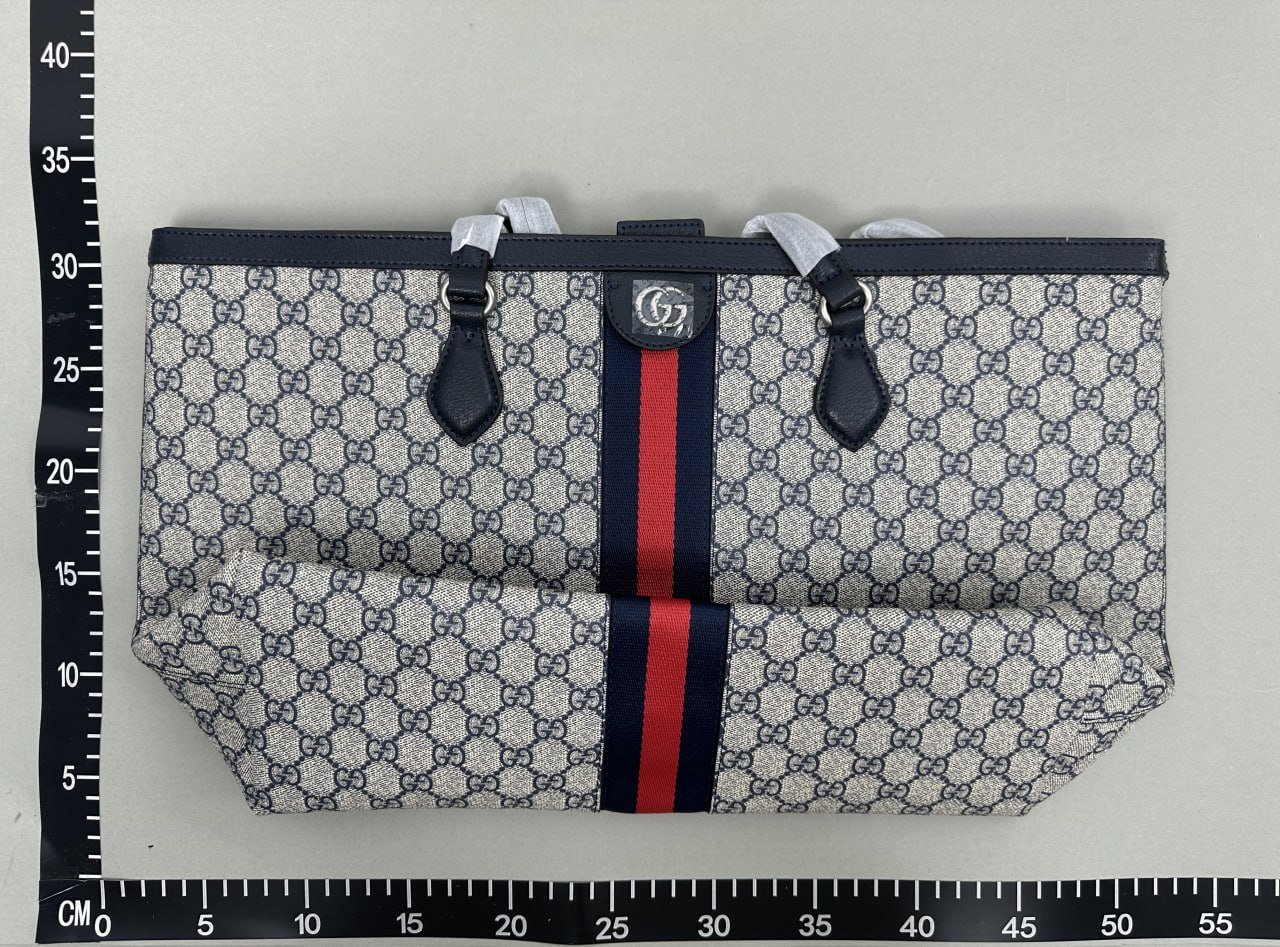 Gucci GG Supreme Tote Bag [3 styles]