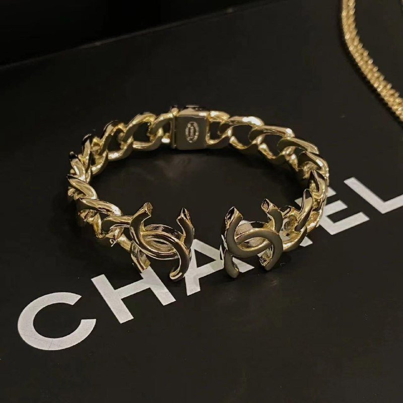 Chanel CC Logo Chain Bracelet [11 styles]